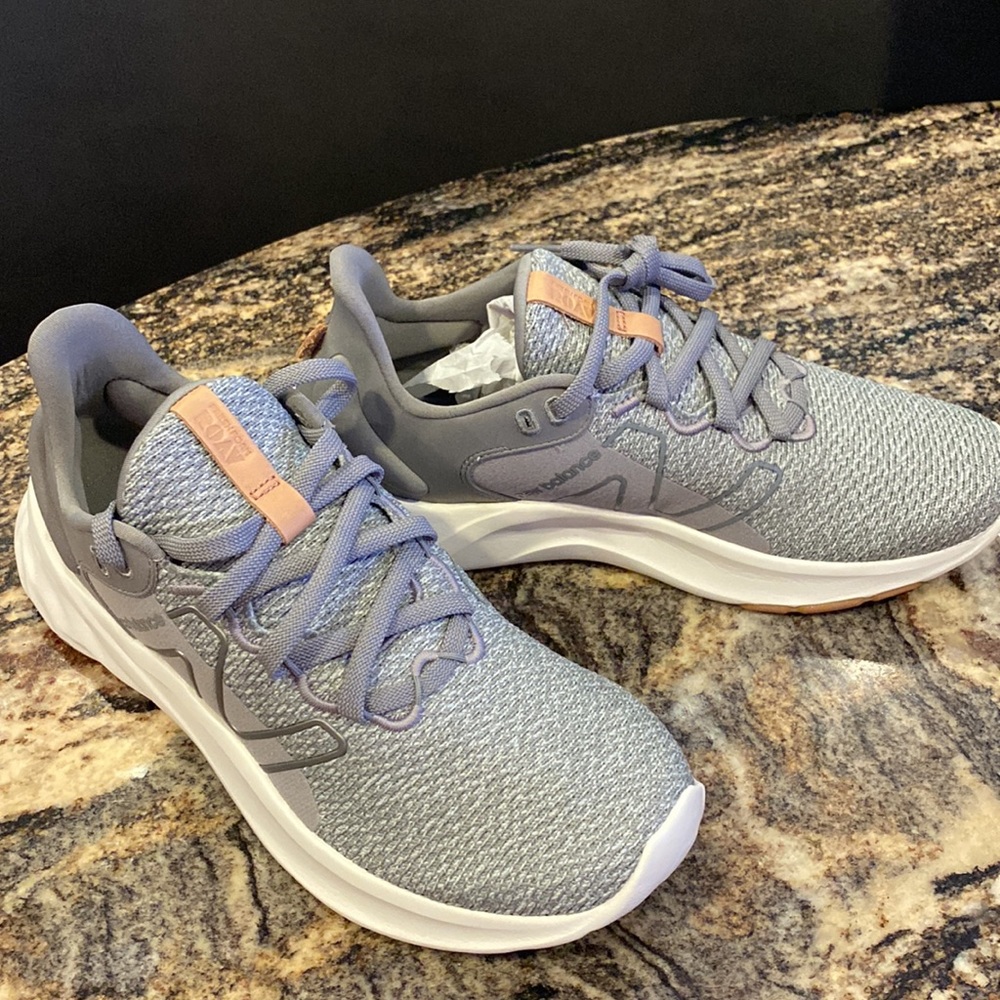 New Balance— Fresh Form Roav